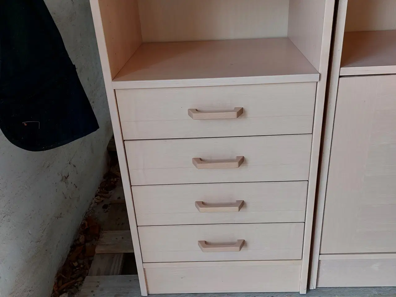 Billede 3 - Reolsystem/ vitrine