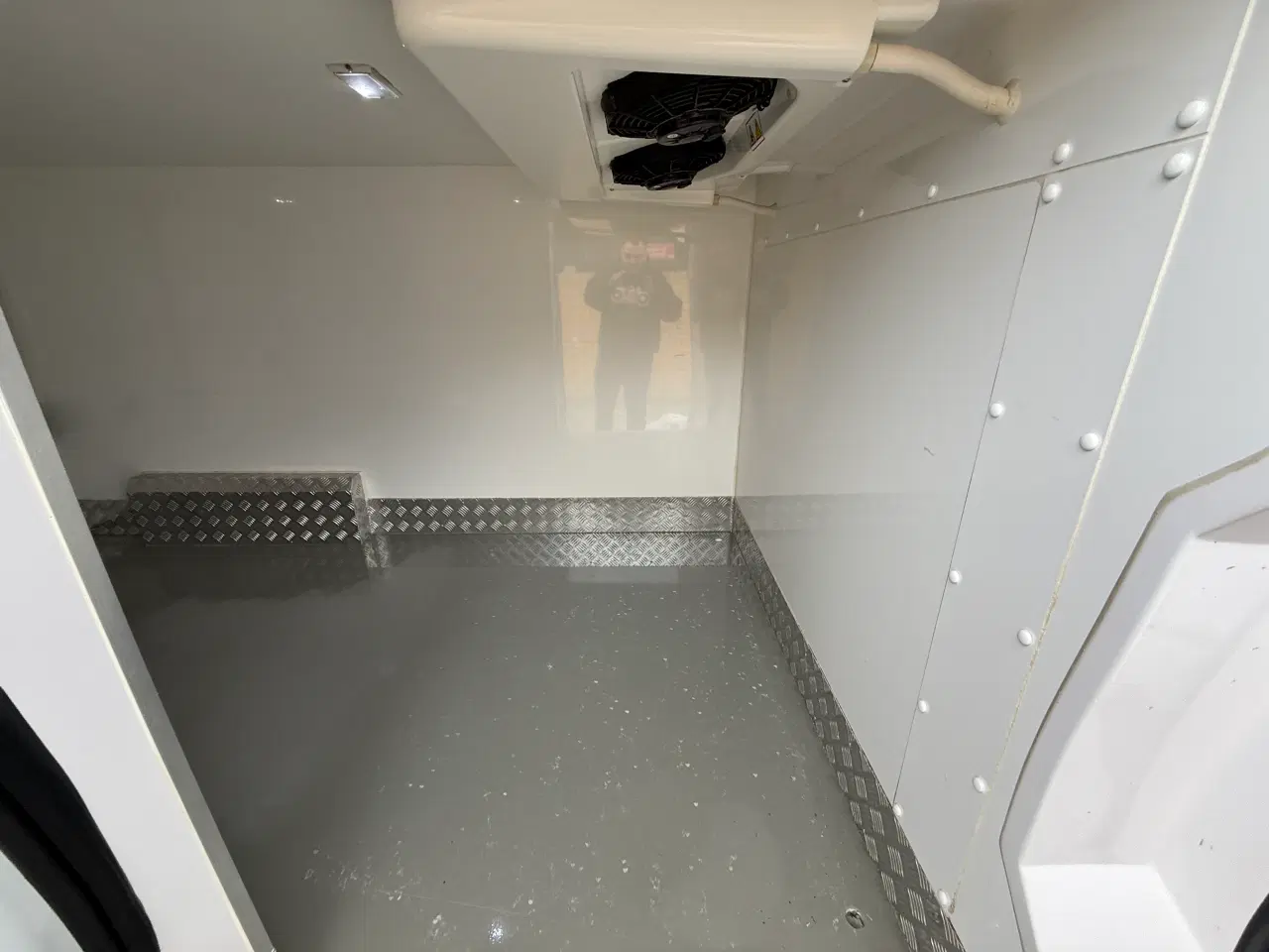 Billede 6 - Kølebil i utrolige pænt stand