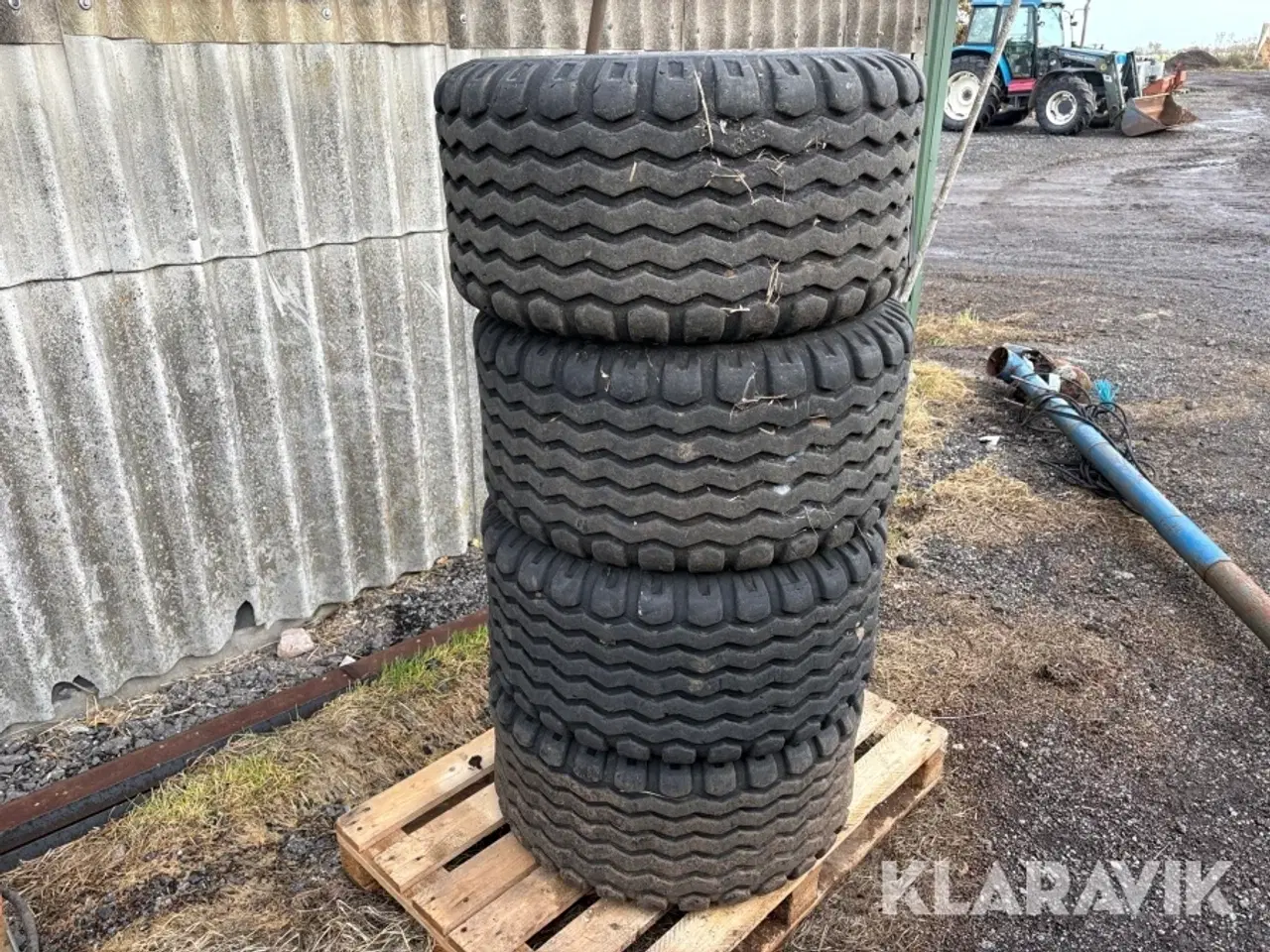 Billede 2 - Dæk BKT Implement-AW705 4 styk.