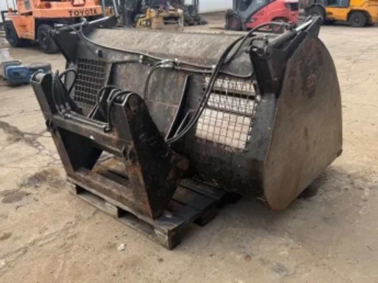 Billede 3 - Skovl med overfald