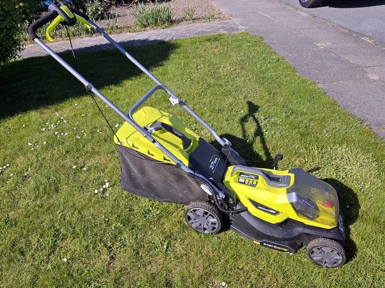 Billede 2 - Ryobi batteri rotorklipper