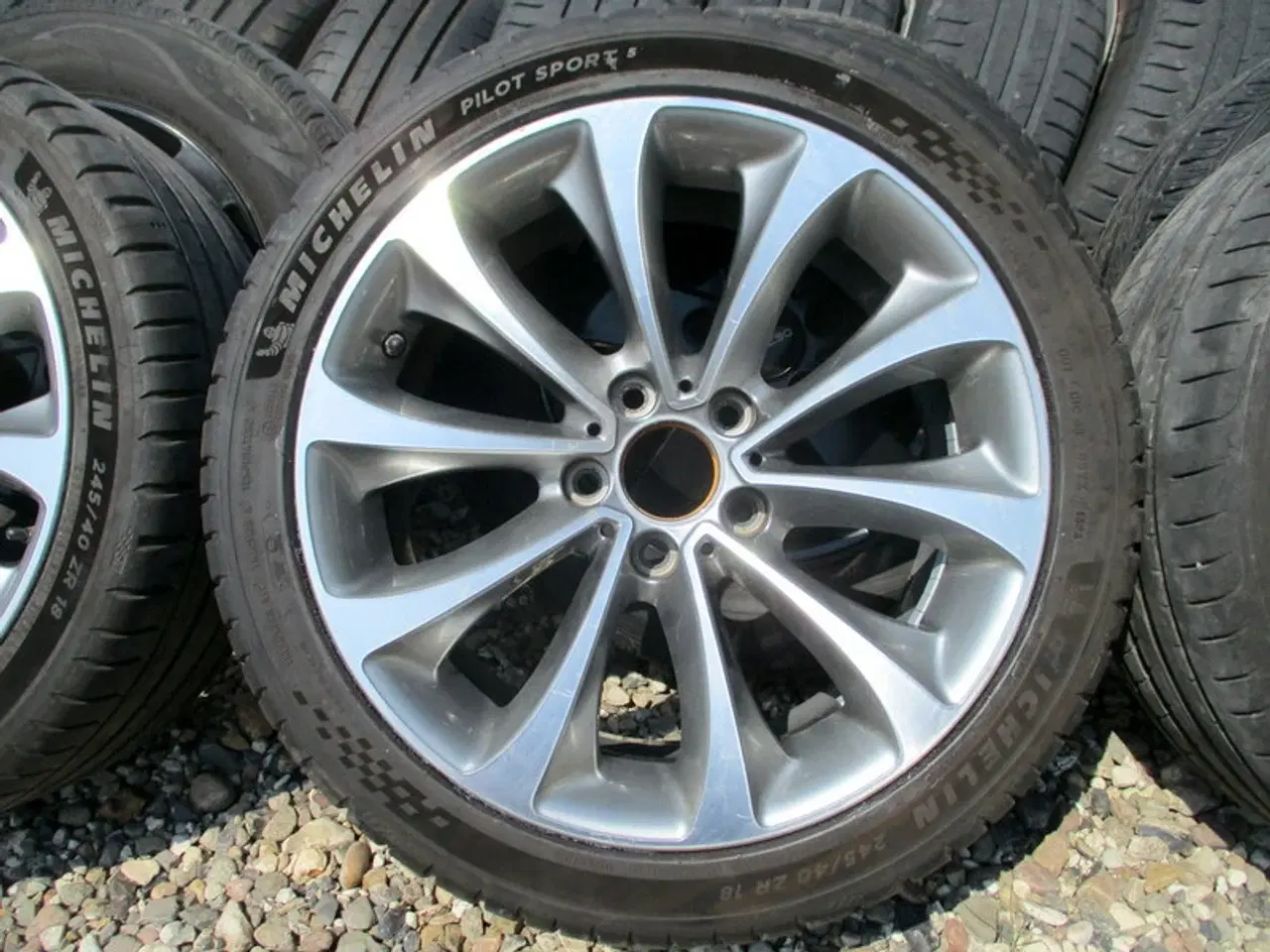 Billede 4 - 18" BMW 5X120 ET30 245/40/18 sommerdæk