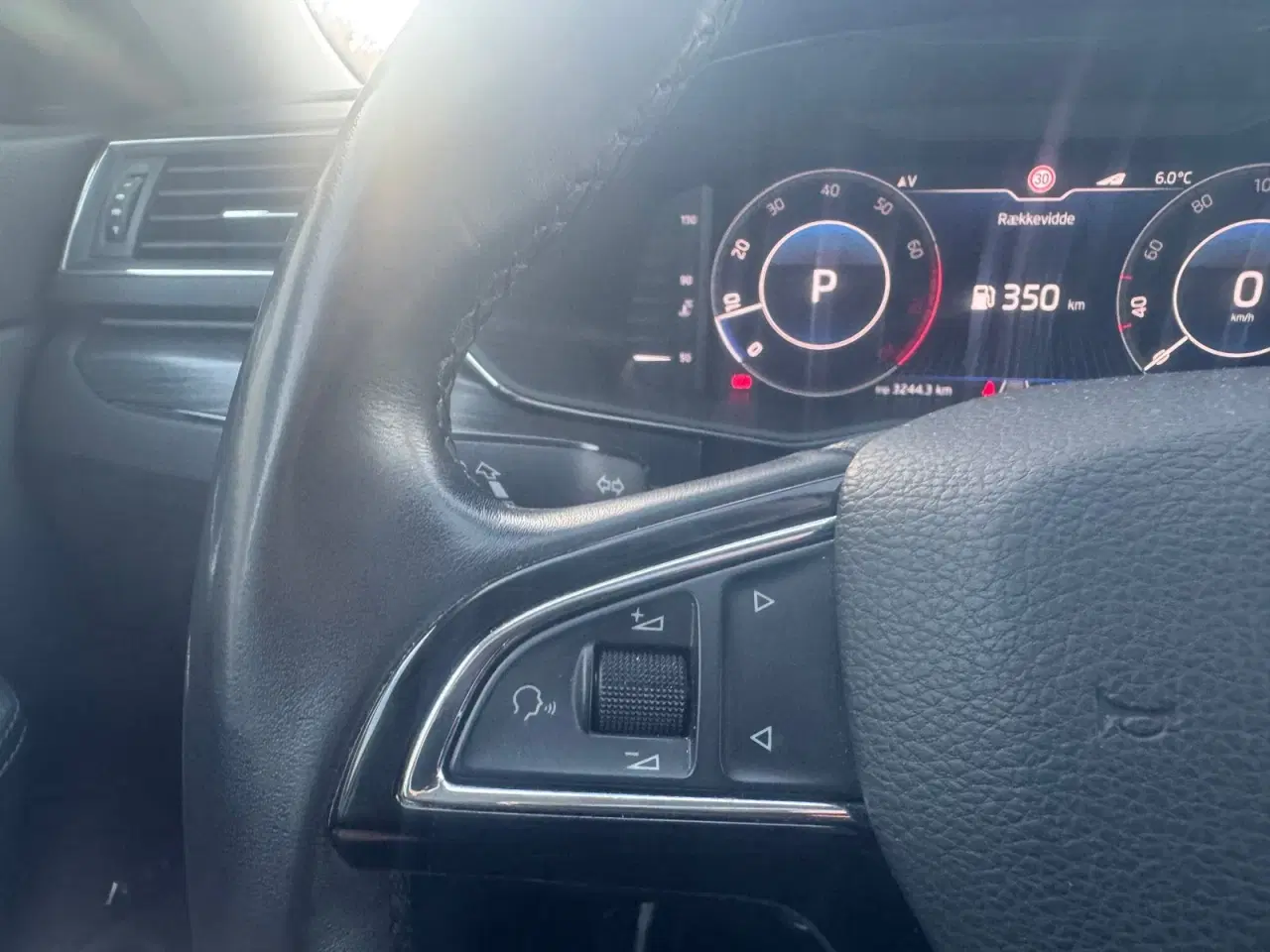 Billede 8 - Skoda Superb 2,0 TSi 190 Business Executive Combi DSG