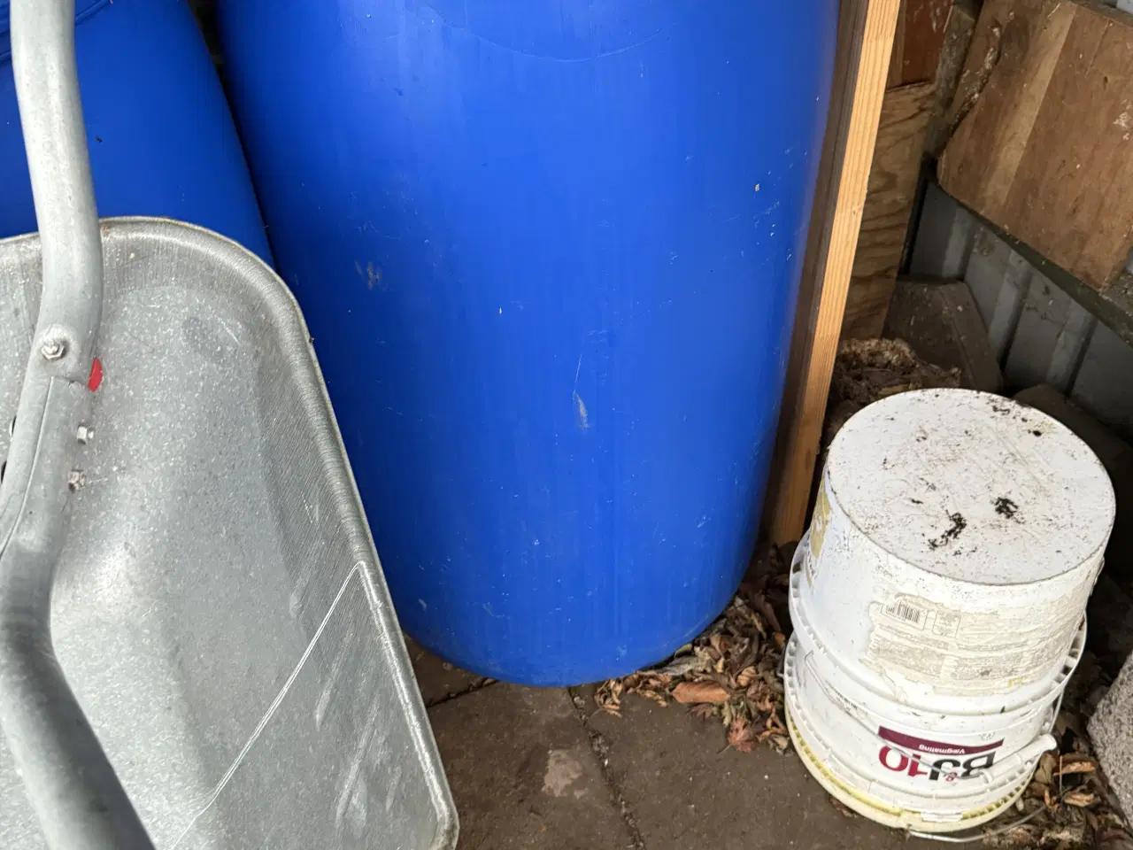 Billede 1 - Regnvandstanke