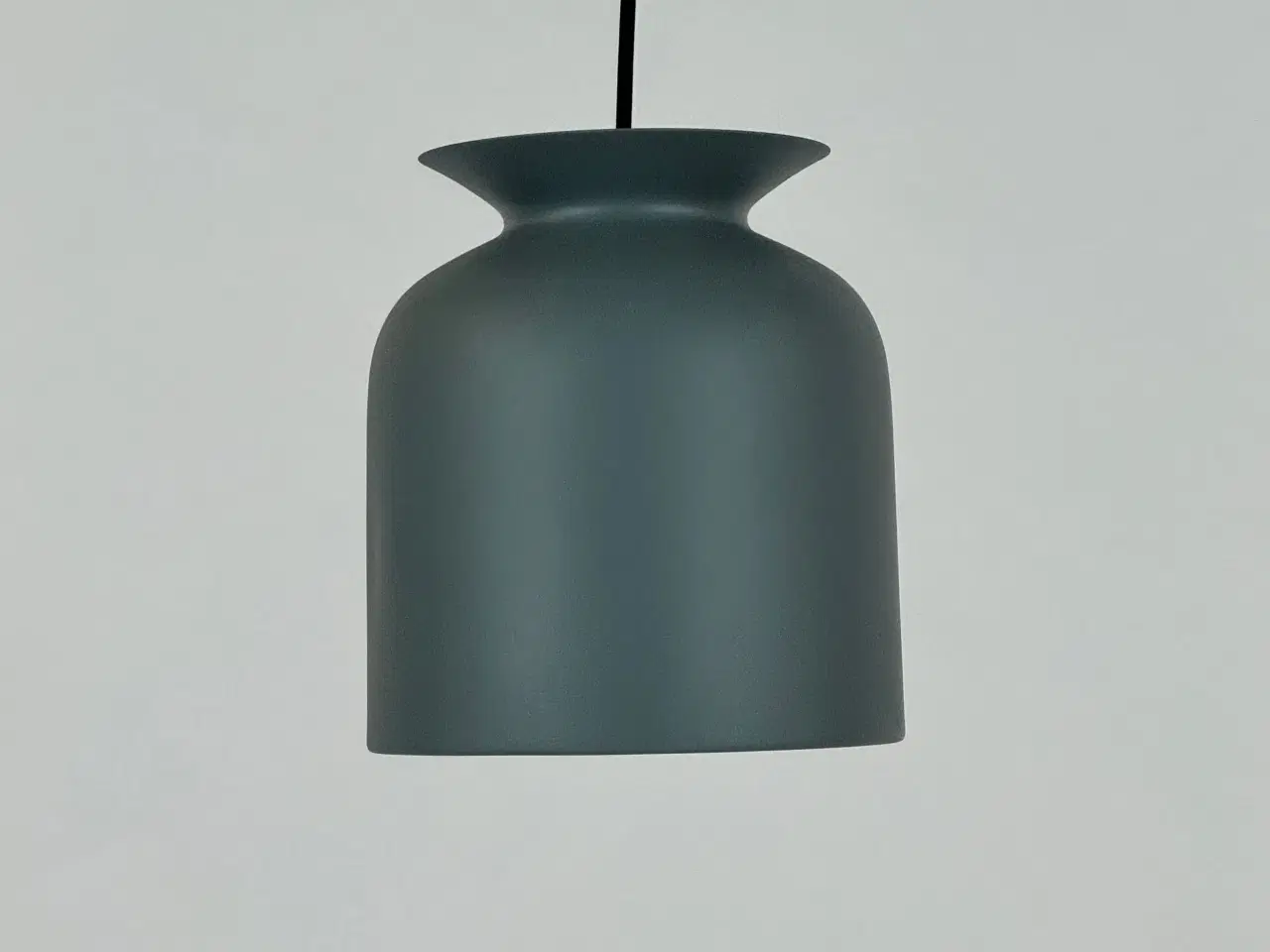 Billede 1 - GUBI Ronde Pendel – Grå Ø20 cm