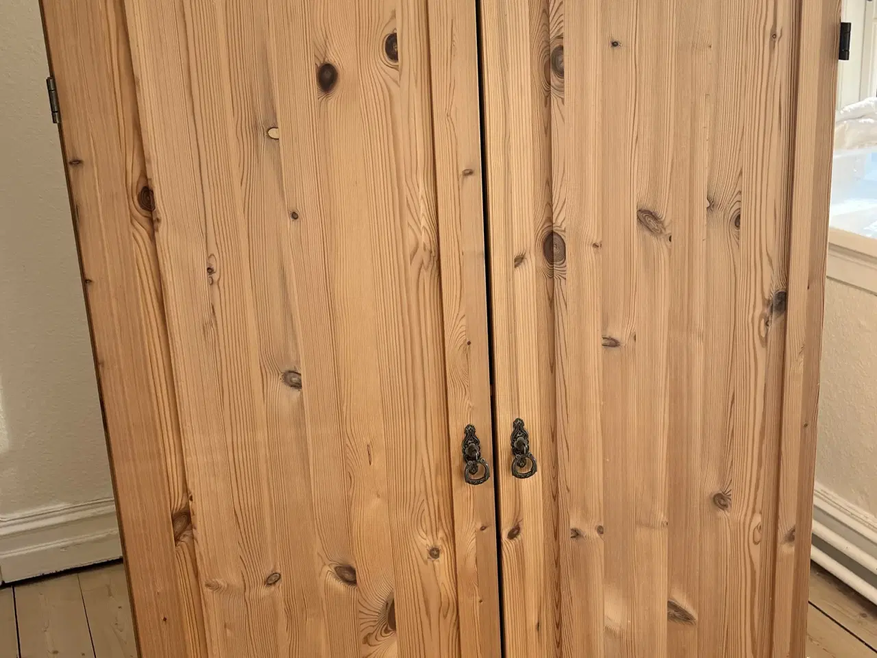 Billede 1 - EDB - skab