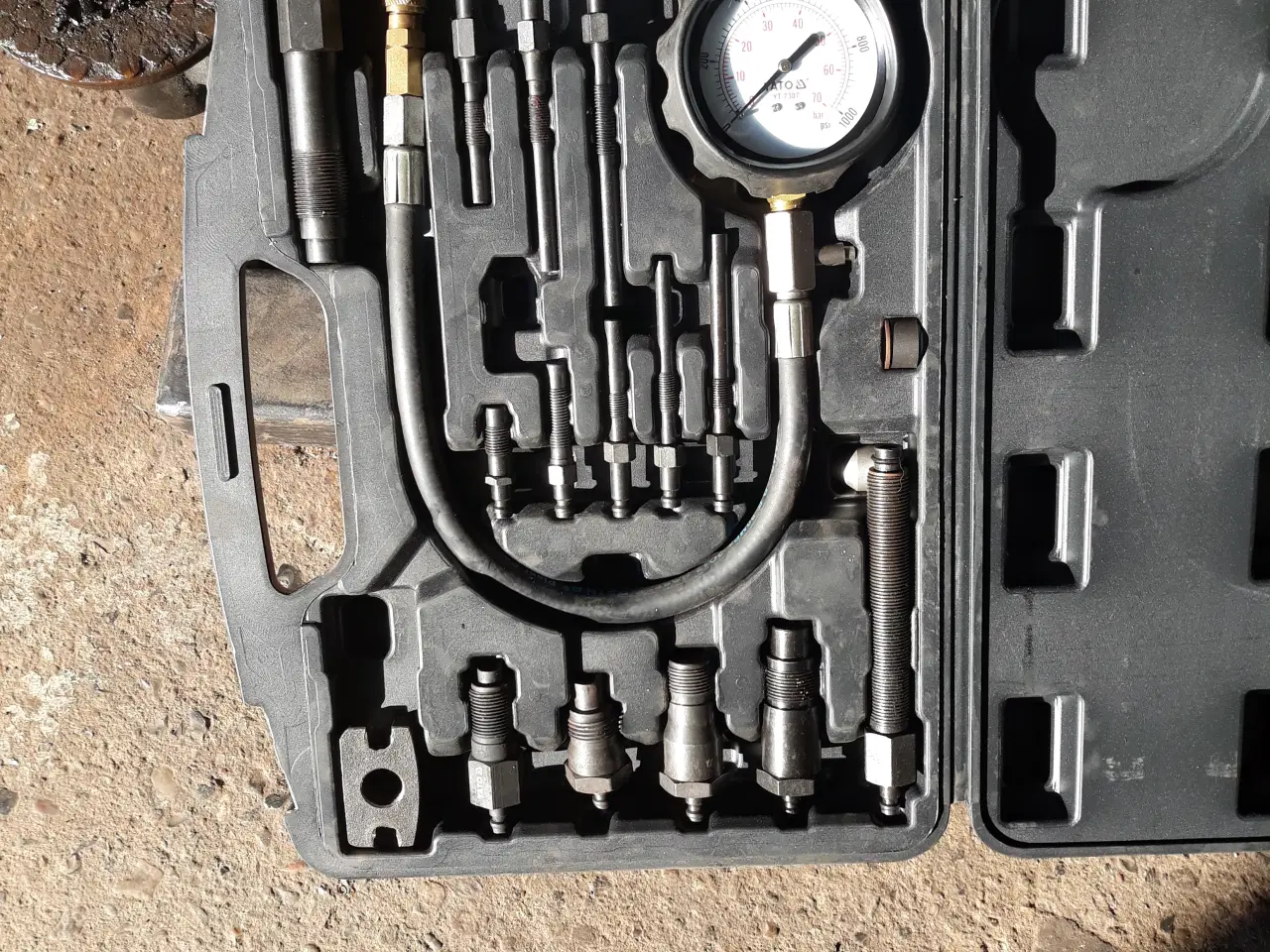 Billede 4 - Diverse bådting til Ford samt testudstyr