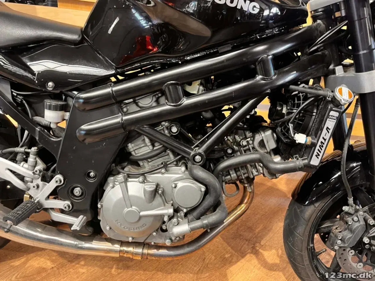 Billede 12 - Hyosung GT 650 Naked Special