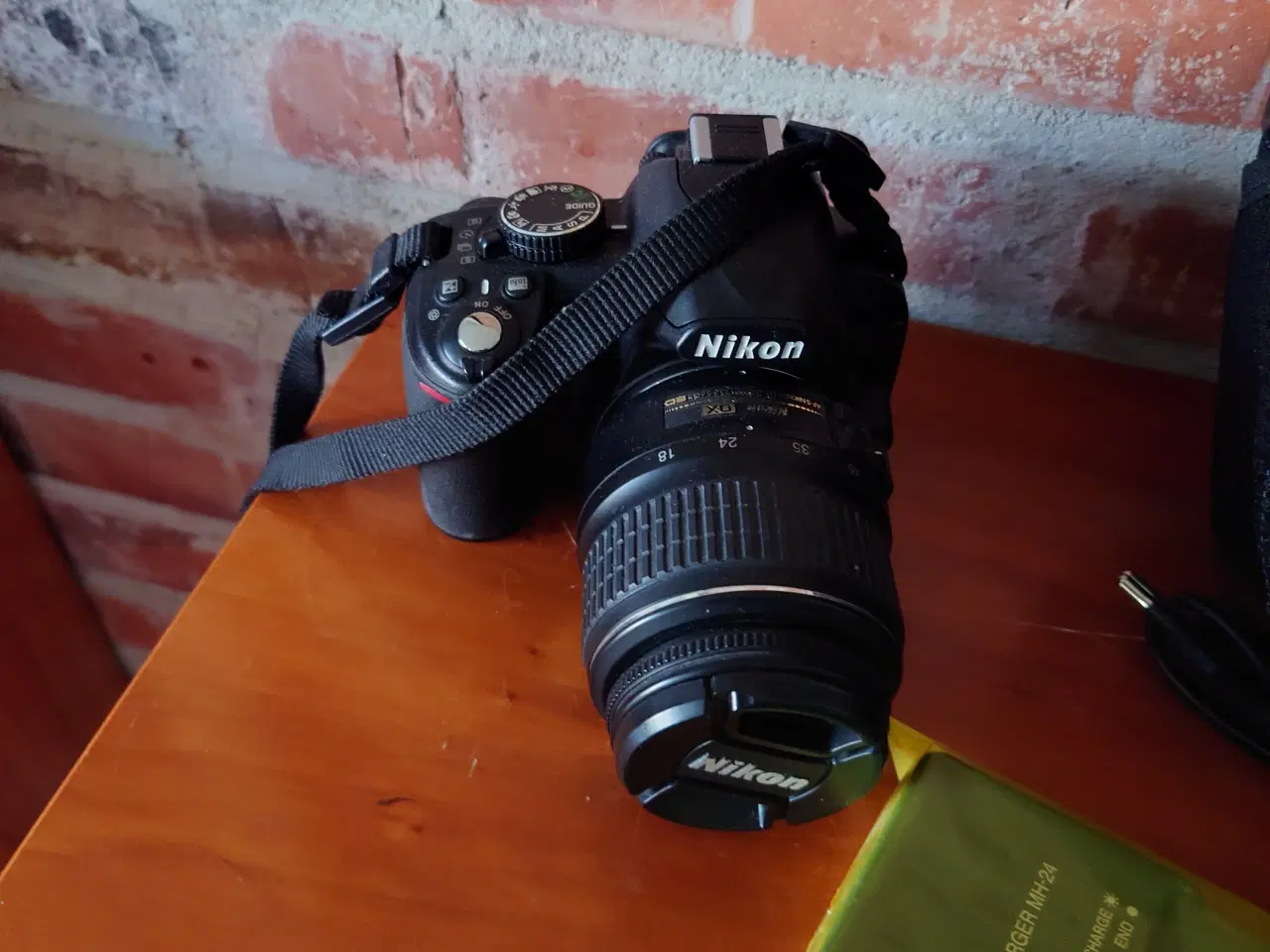 Billede 3 - Nikon D3100 14.8mp 64gb ram 18-55mm objektiv 