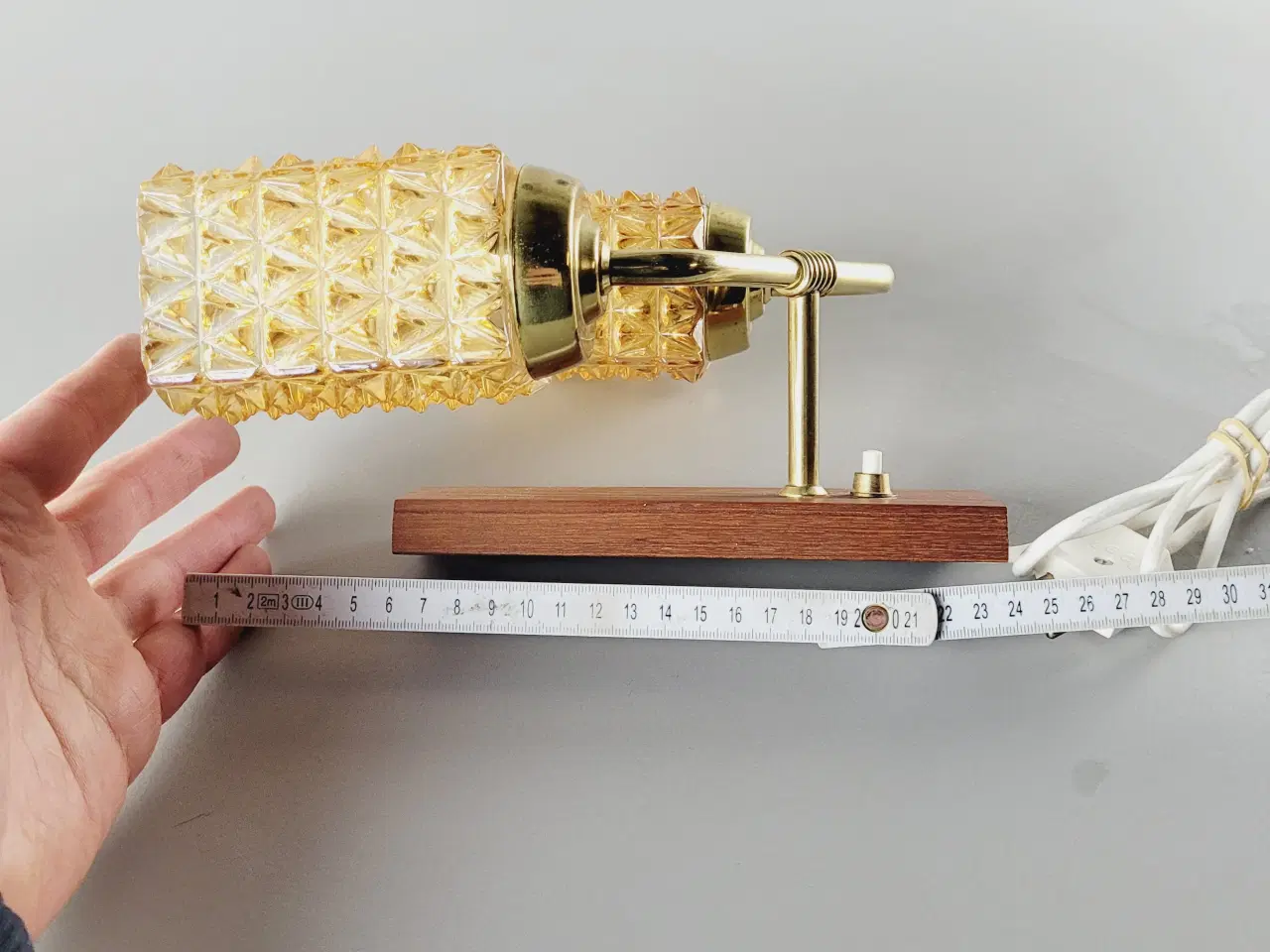 Billede 10 - ⭐️- Smuk retro væglampe i teak, messing og glas