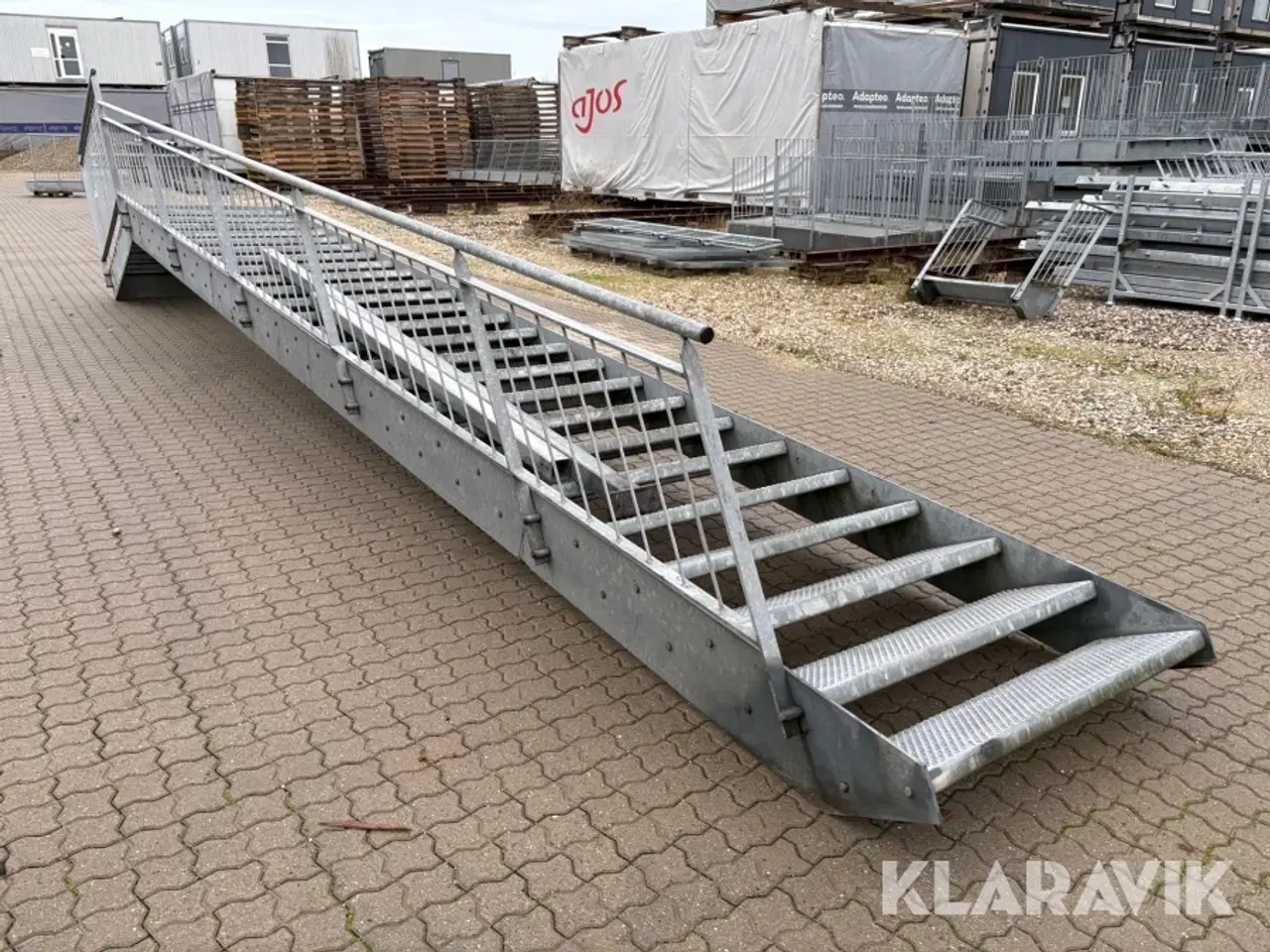 Billede 2 - Trappe med repos