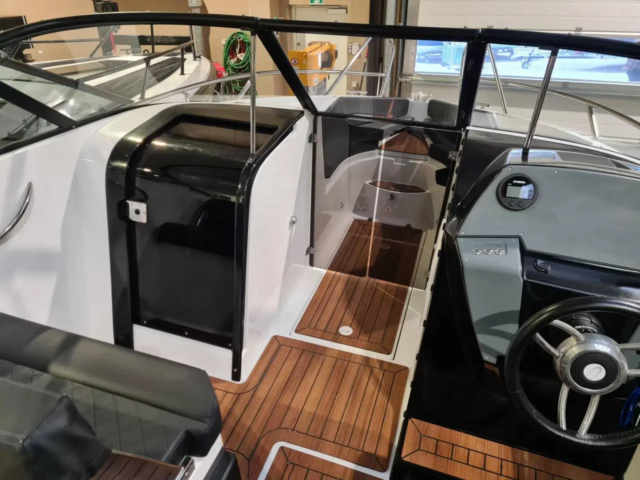 Billede 7 - Coaster 600 BR m/100 HK Yamaha og udstyr