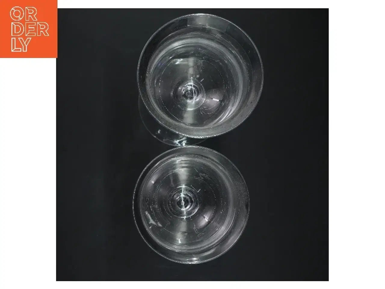 Billede 3 - Glaslysestager sæt (str. 20 og 23 cm)