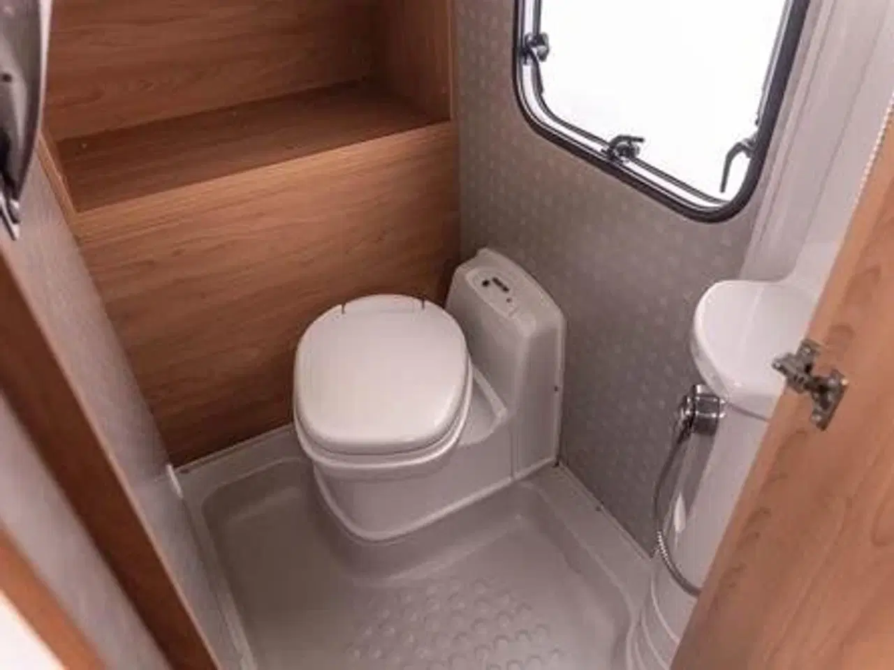 Billede 7 - Bürstner VENTANA 550 TK