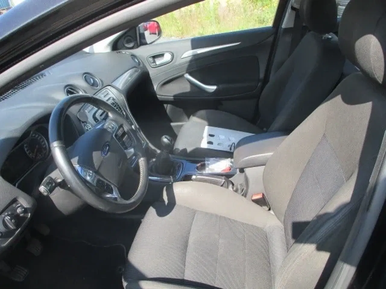 Billede 8 - Ford Mondeo 2,0 145 Ambiente