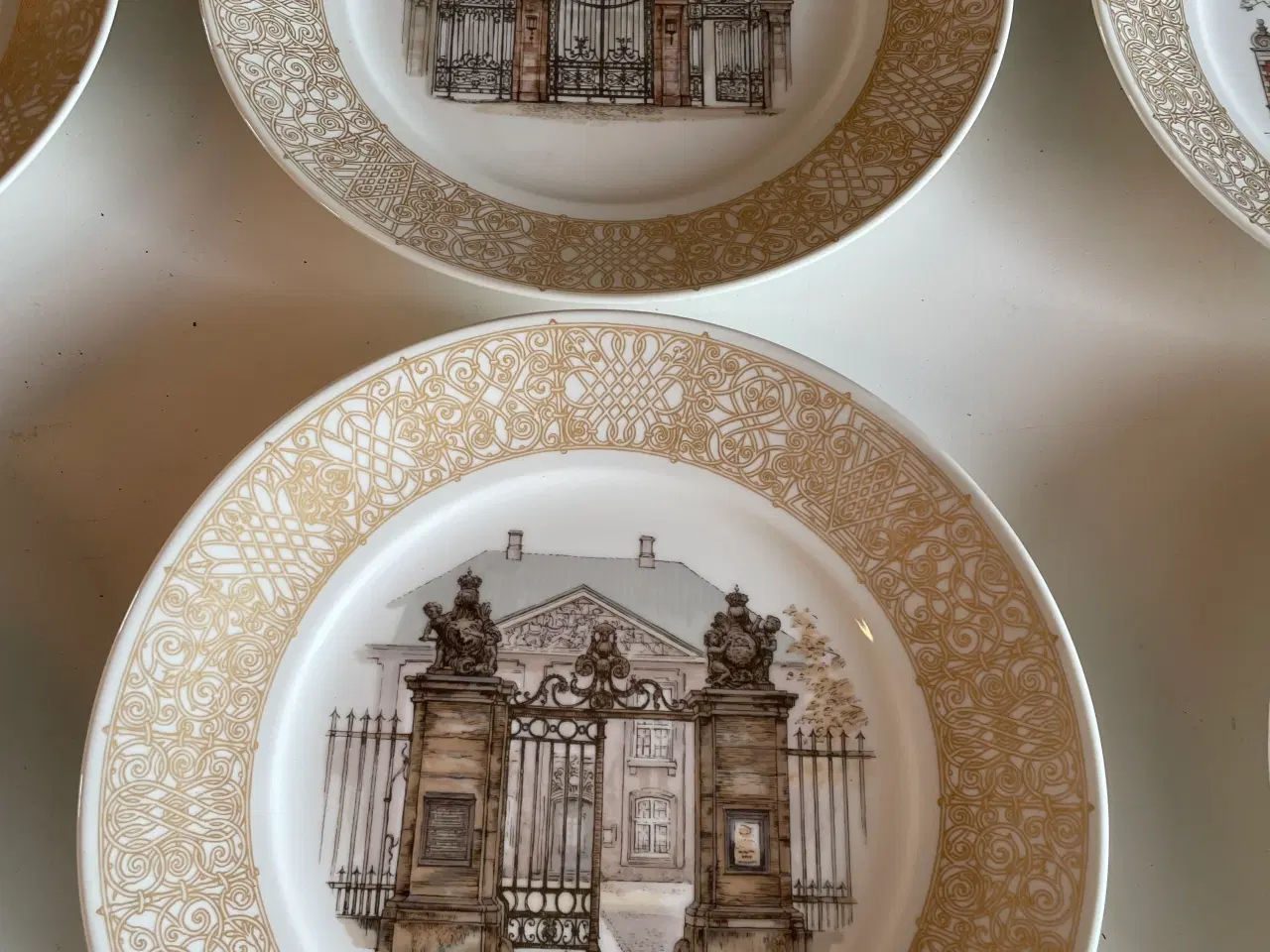 Billede 4 - Royal Copenhagen tallerkner 