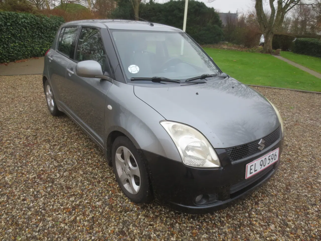 Billede 3 - Suzuki Swift 1.5 i 5 Døres, Synet 