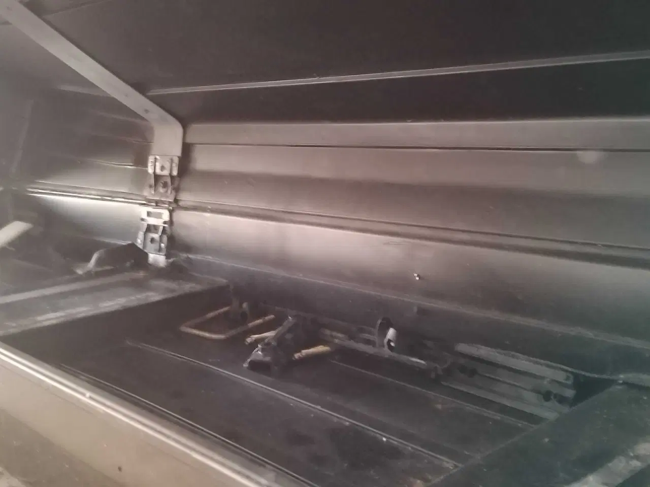 Billede 5 - Smal sort tagboks