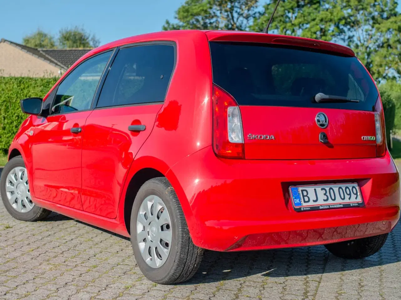 Billede 2 - Nysynet og yderst velholdt Skoda CitiGo 1.0 MPI 60