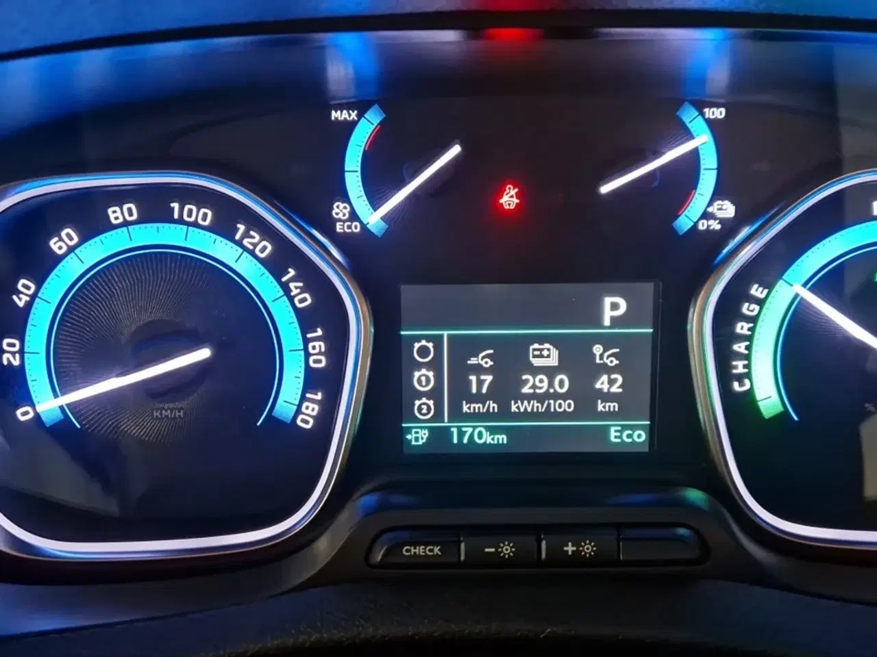 Billede 18 - Citroën ë-Jumpy 50 L2 BaseLine