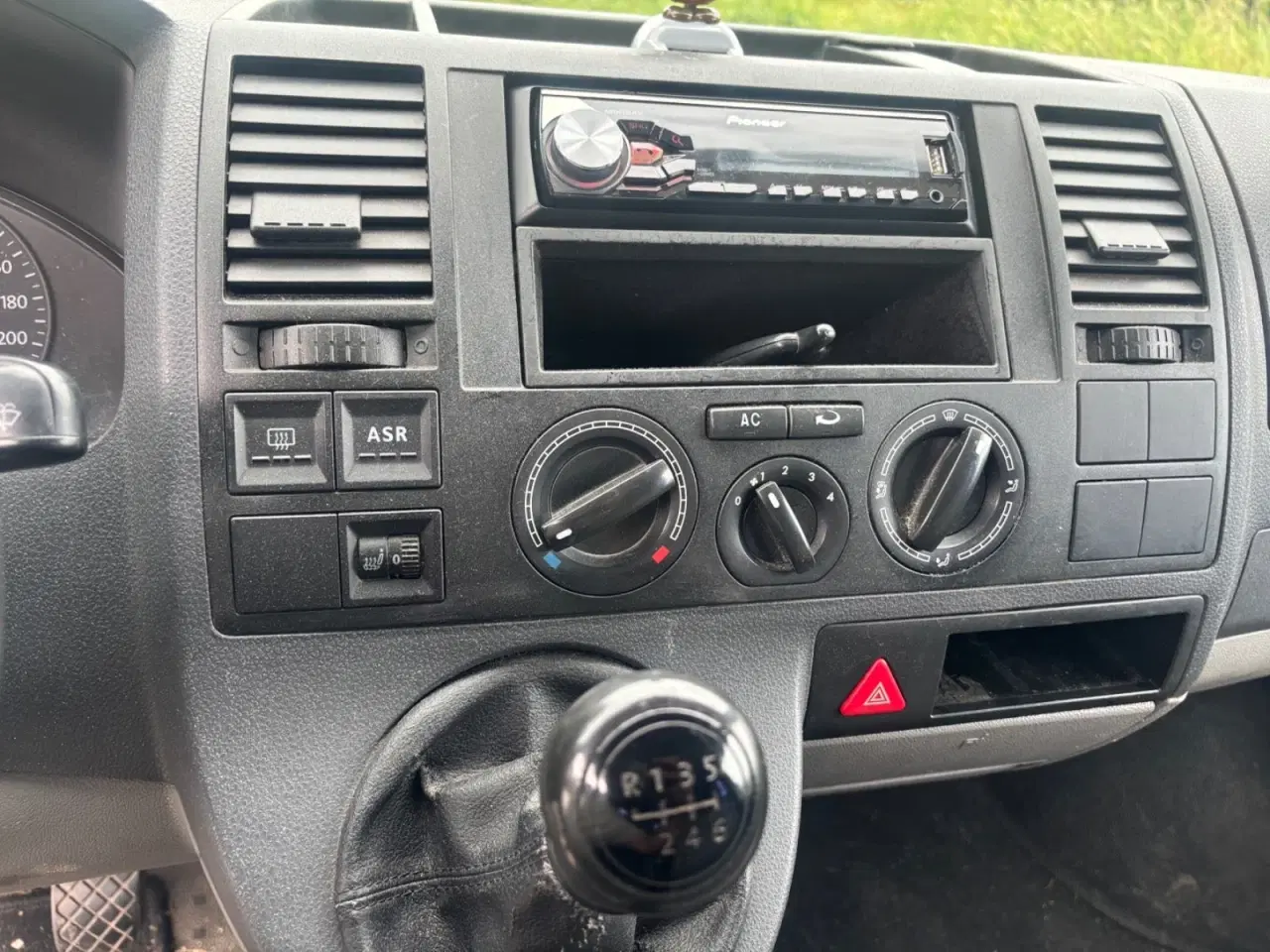 Billede 6 - VW Transporter 2,5 TDi 174 Kassevogn kort