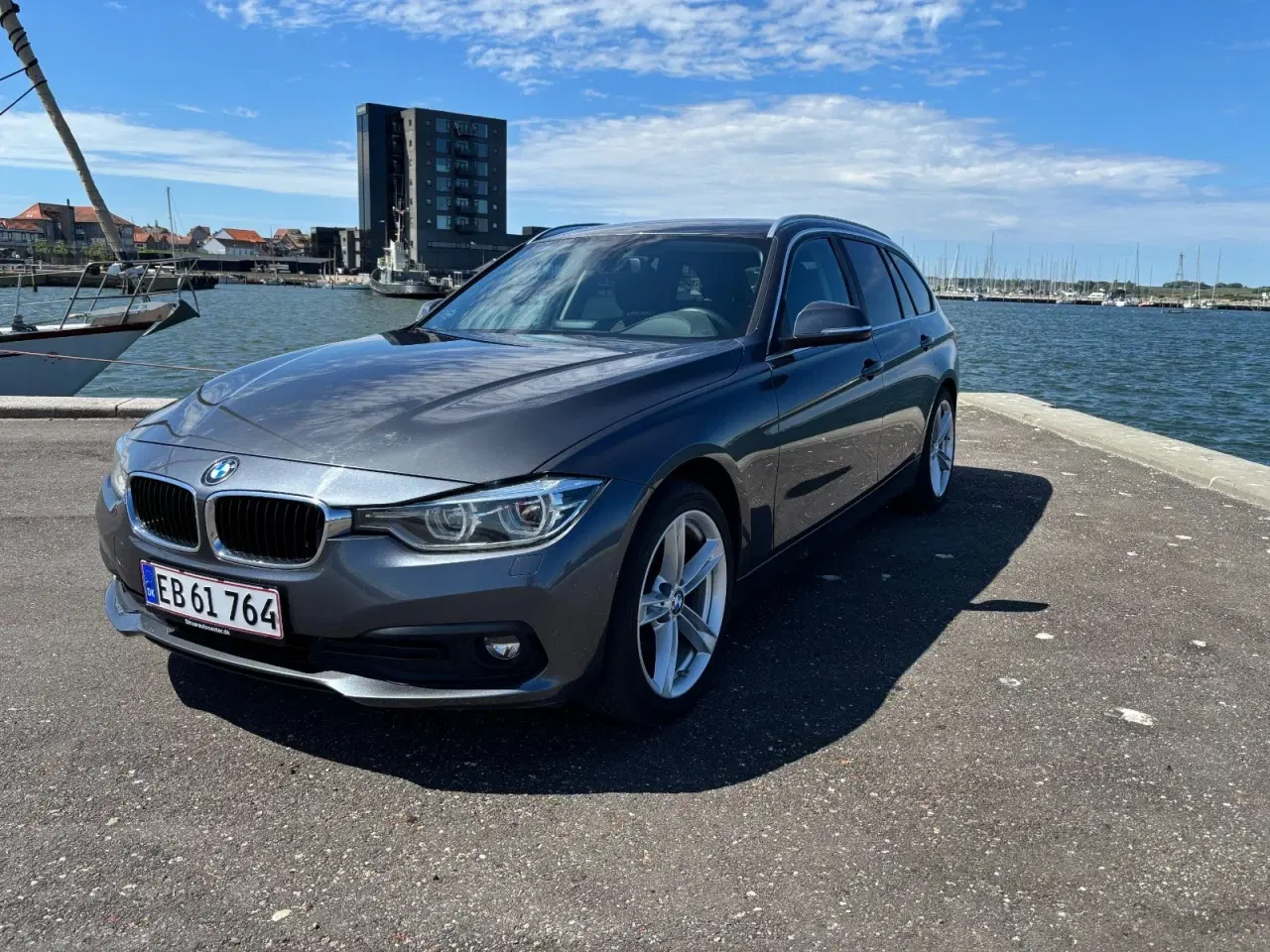 Billede 1 - BMW 320d 2,0 Touring aut.