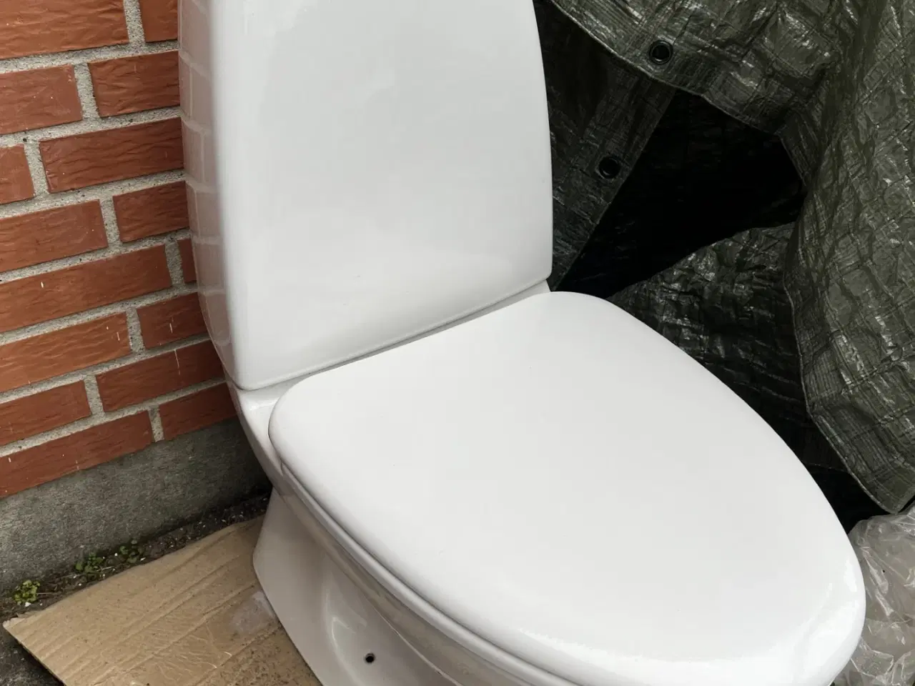 Billede 1 - Ifö toilet