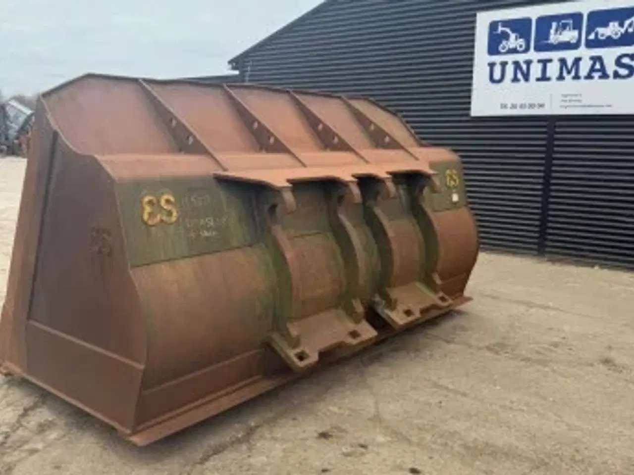 Billede 2 - Læsseskovl 