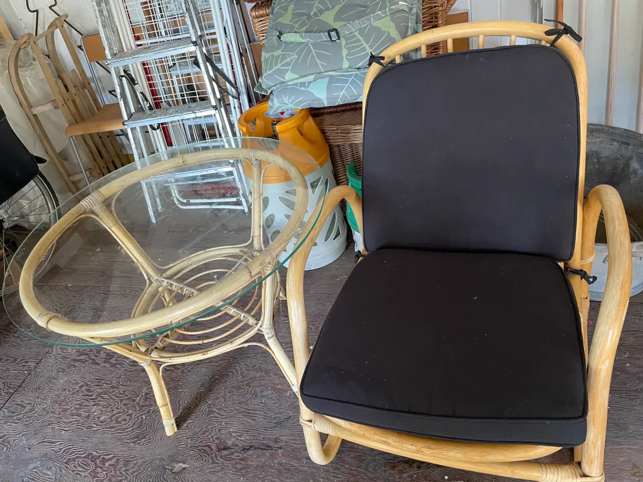 Billede 4 - Kurve stol og rund kurve bord med glas plade 
