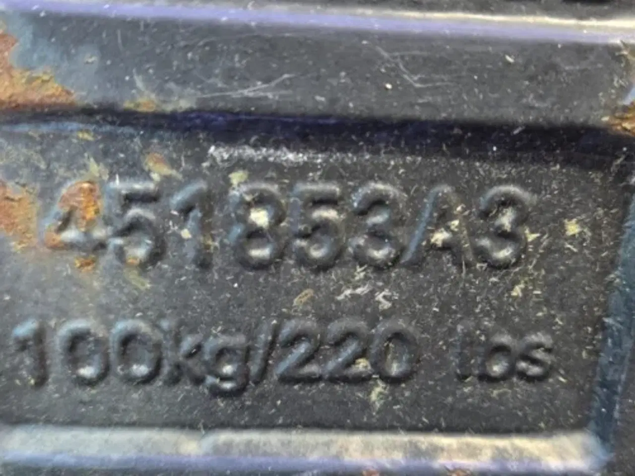 Billede 7 - New Holland T8 Frontvægt Kit 719665006