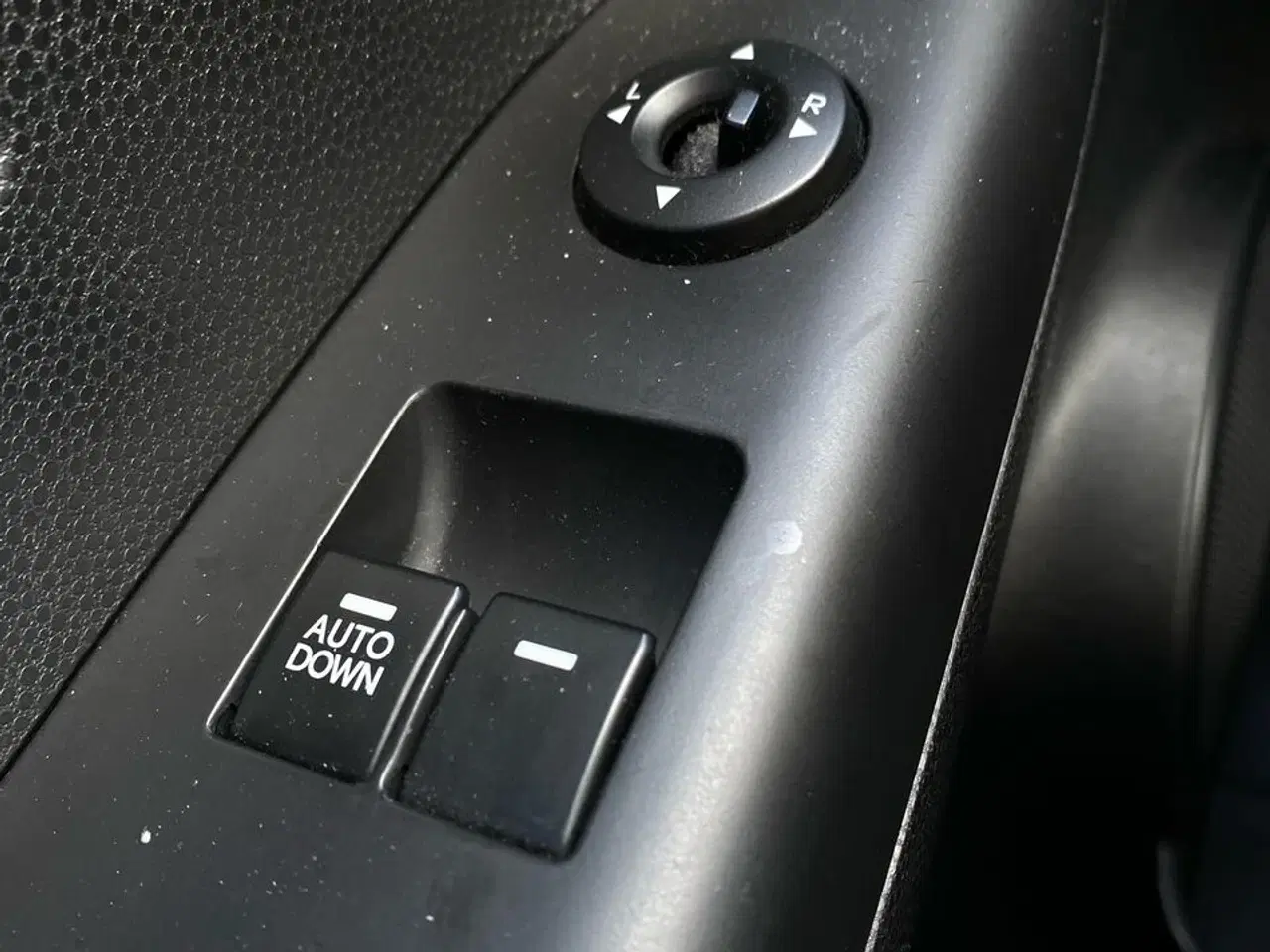 Billede 19 - Kia Venga 1,4 CVVT Style Plus 90HK 5d