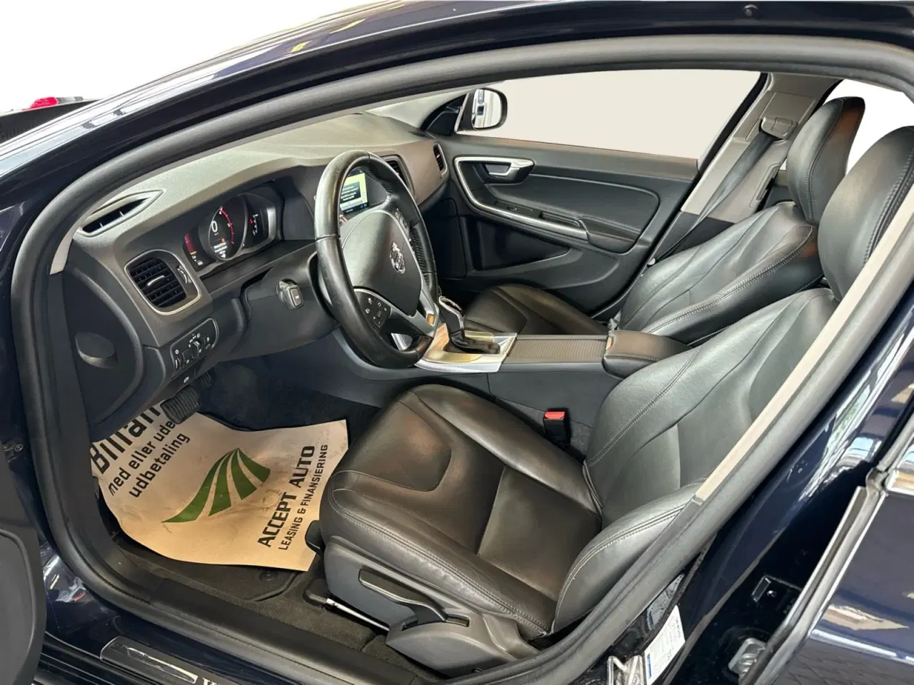 Billede 7 - Volvo V60 2,0 D4 190 Summum aut.