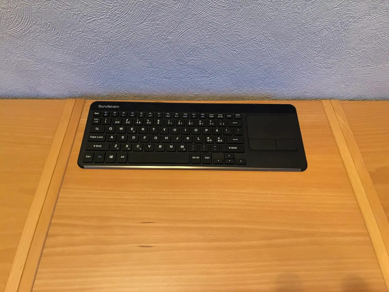 Billede 1 - Sandstrøm SKBTPB17E Tastatur