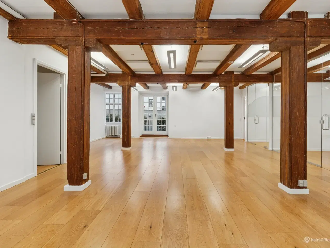 Billede 5 - Byens Bedste Baghus med rigtig kongelig nabo