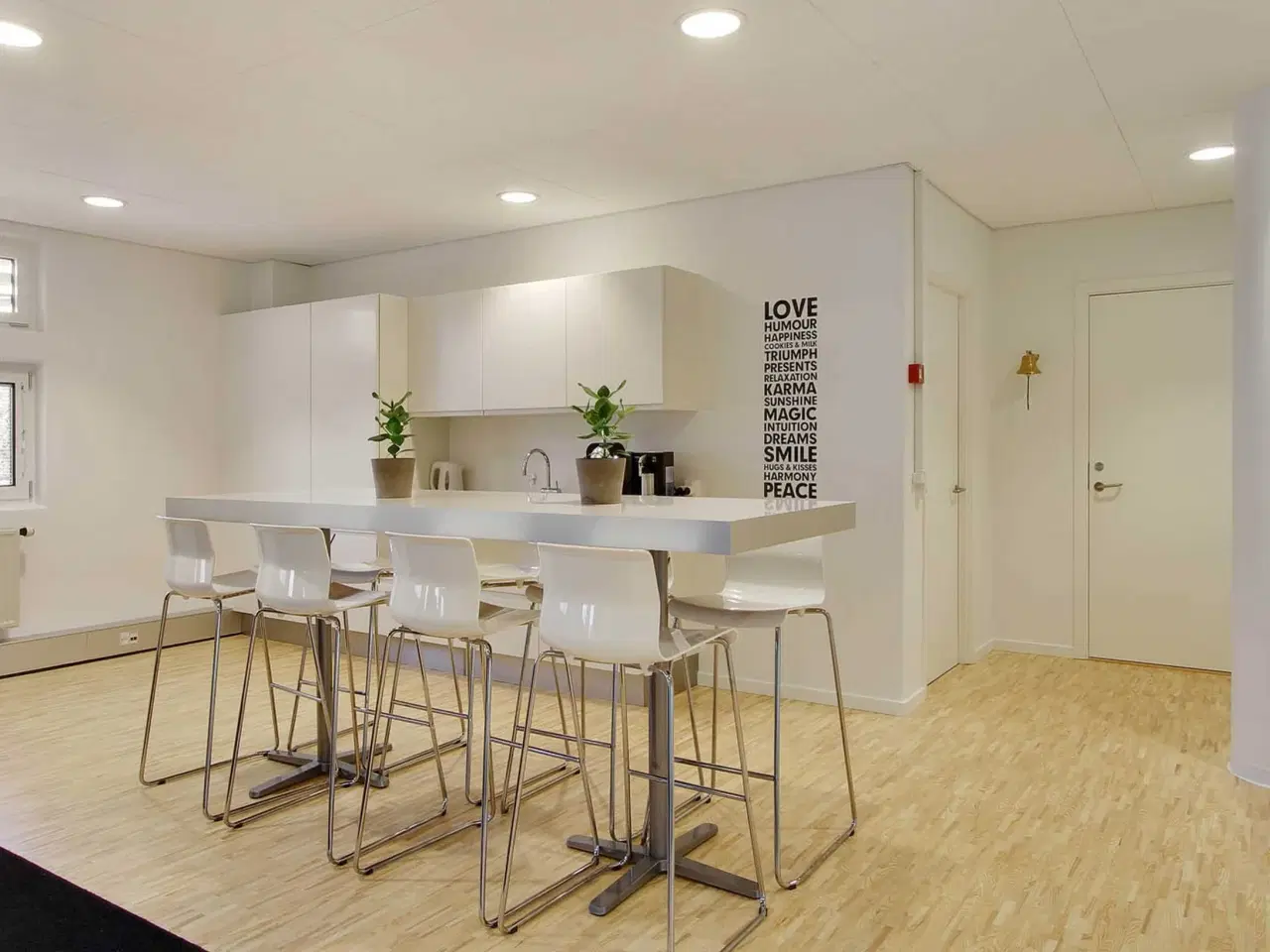 Billede 17 - Lyse og moderne kontorlokaler med rå kant