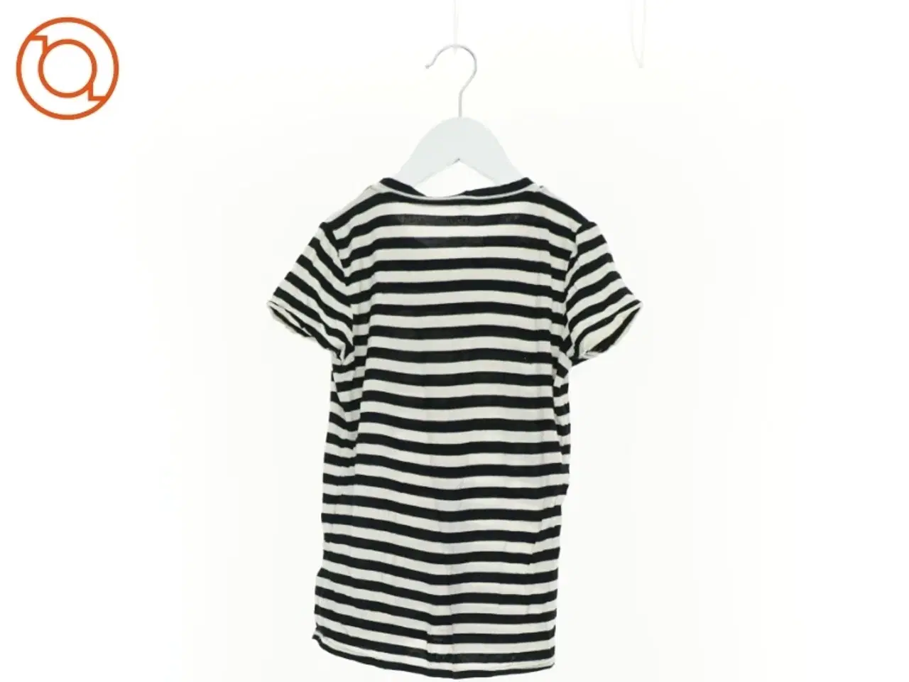 Billede 2 - T-shirt fra Name It (str. 122 cm)