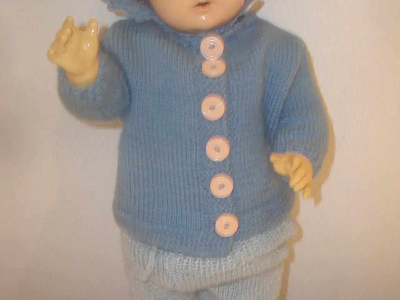 Billede 1 - GL PERFEKT DUKKE FULDT PÅKLÆDT ant 40 erne,SÅ SMUK