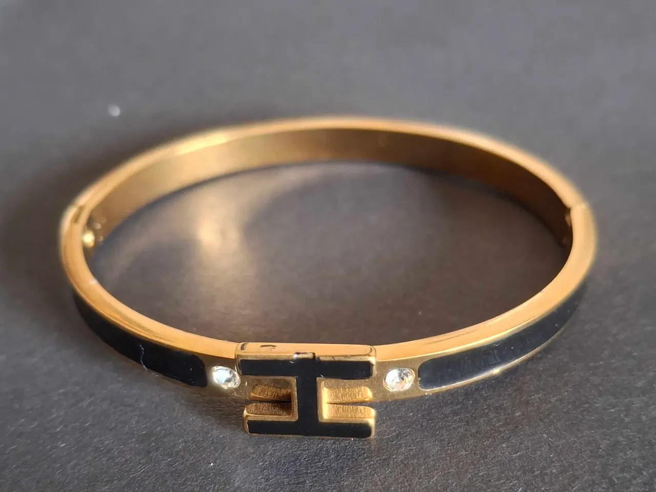 Billede 4 - Armring med H