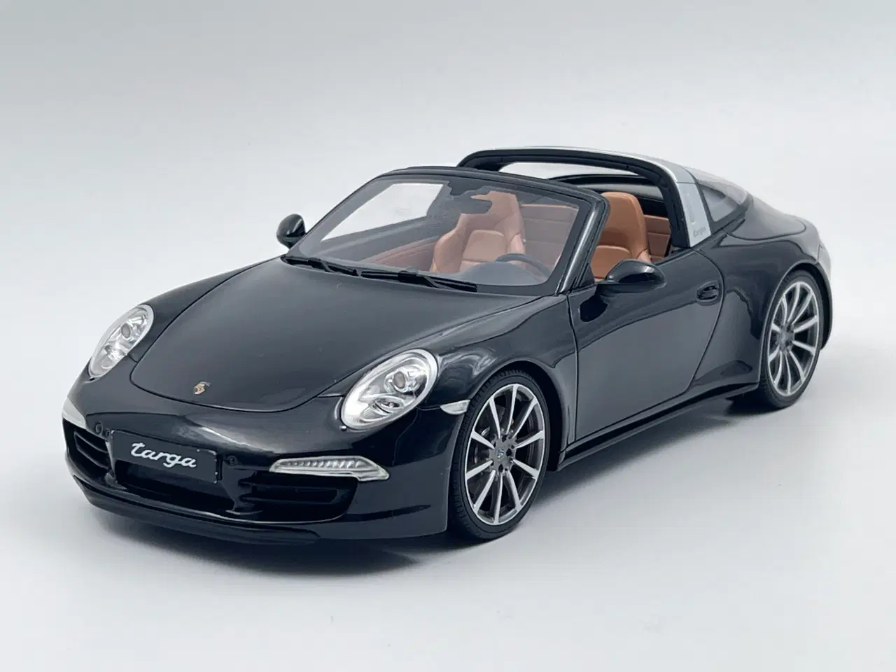 Billede 1 - 2013 Porsche 911 4S Targa (991) 1:18 