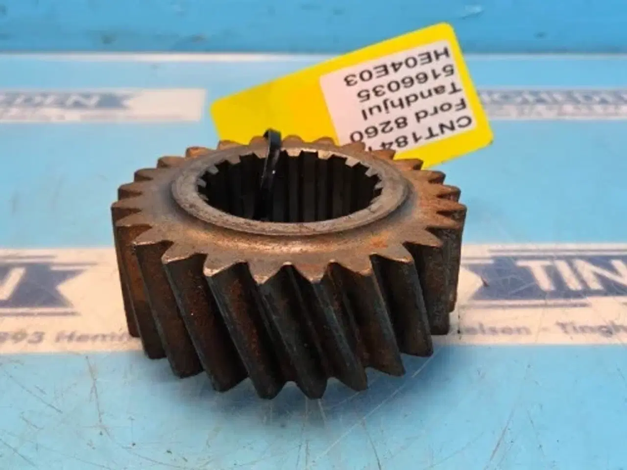 Billede 2 - Ford 8260 Tandhjul 5166035