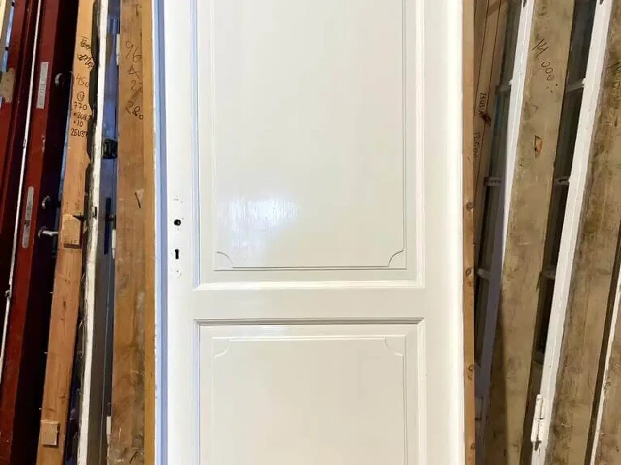 Billede 1 - Venstrehængt fyldningsdør m. fine fyldninger