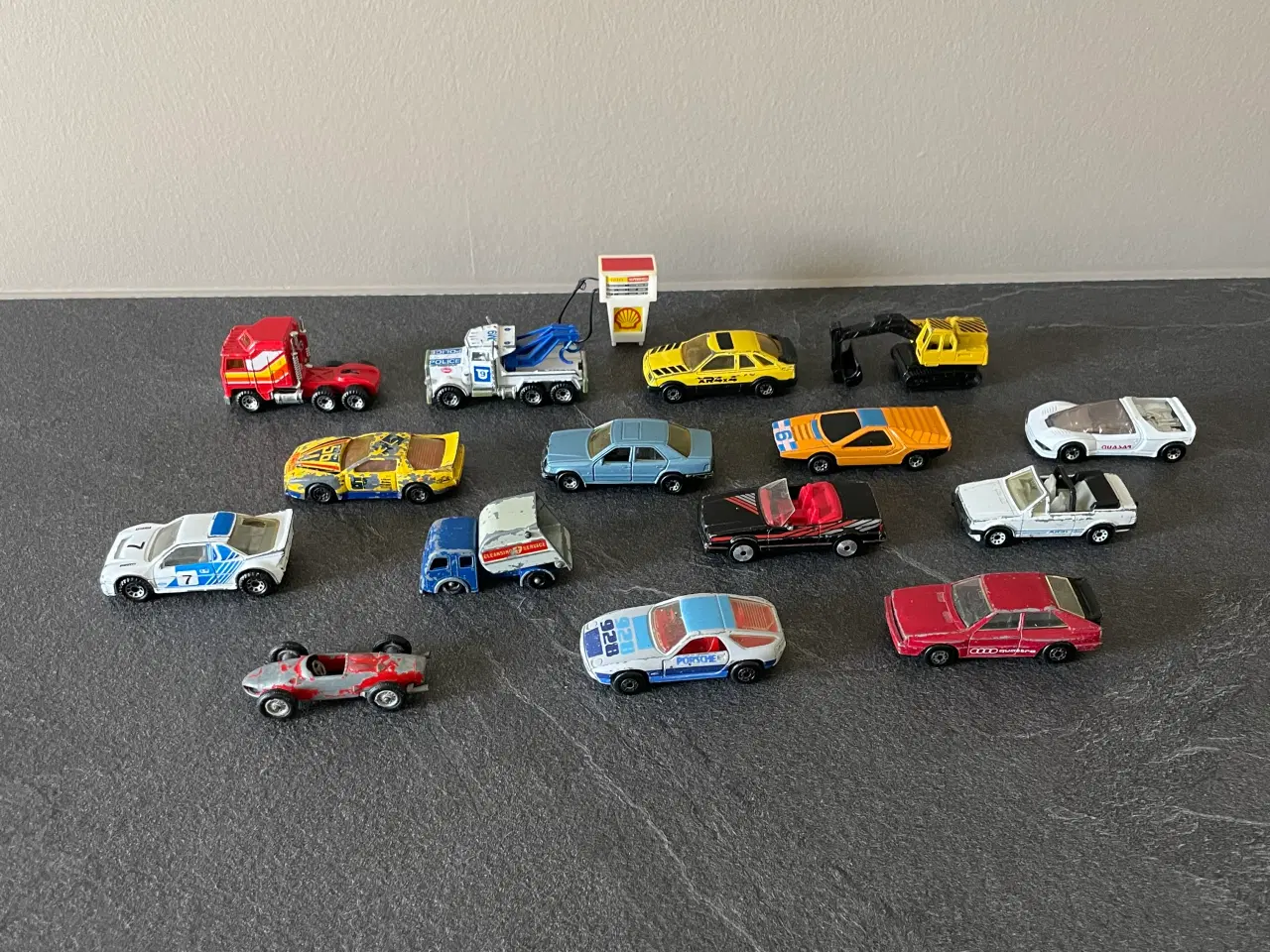 Billede 1 - Gamle Matchbox legetøjsbiler