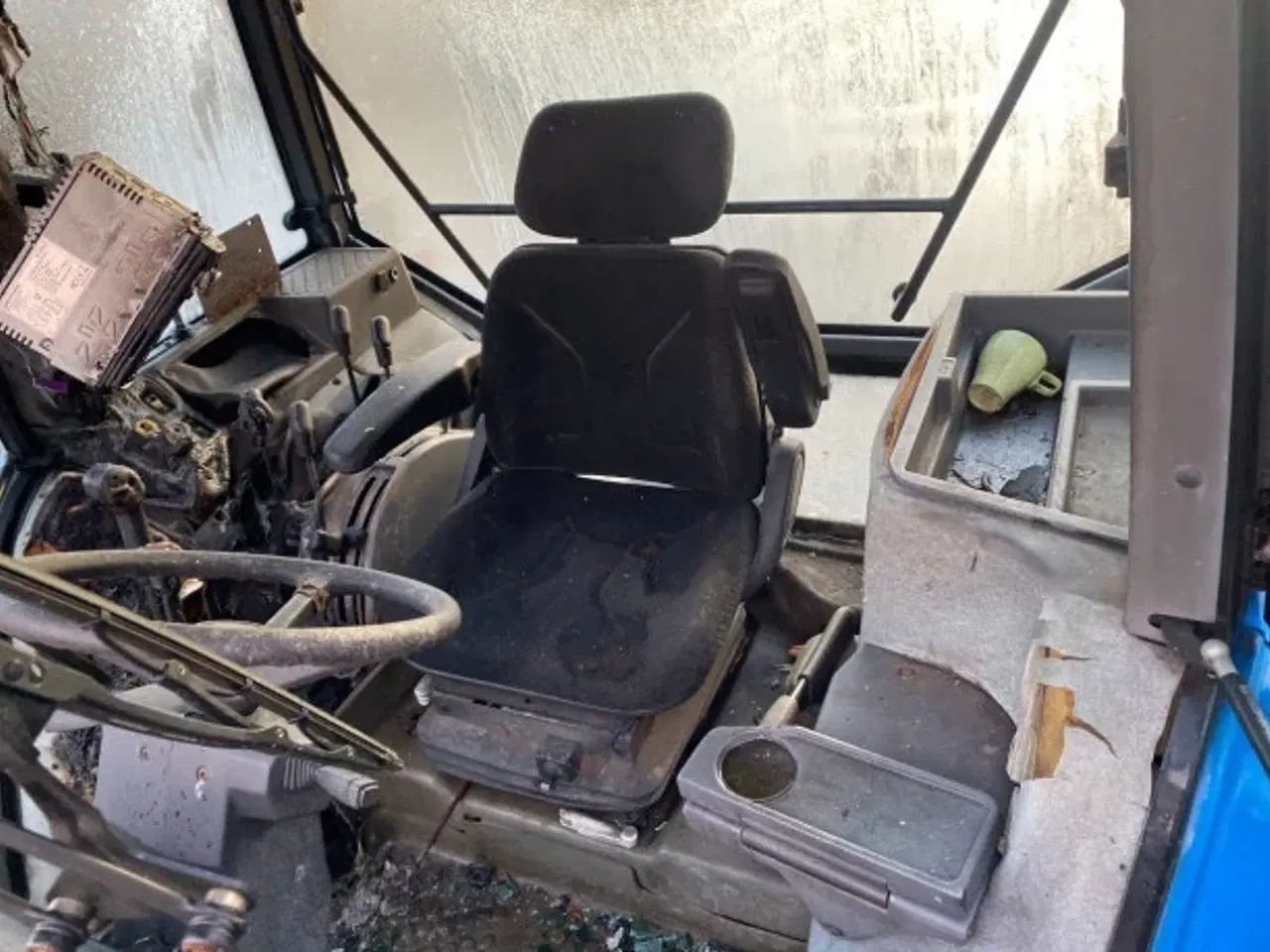 Billede 7 - Ford 6640 Sælges i dele/ for parts