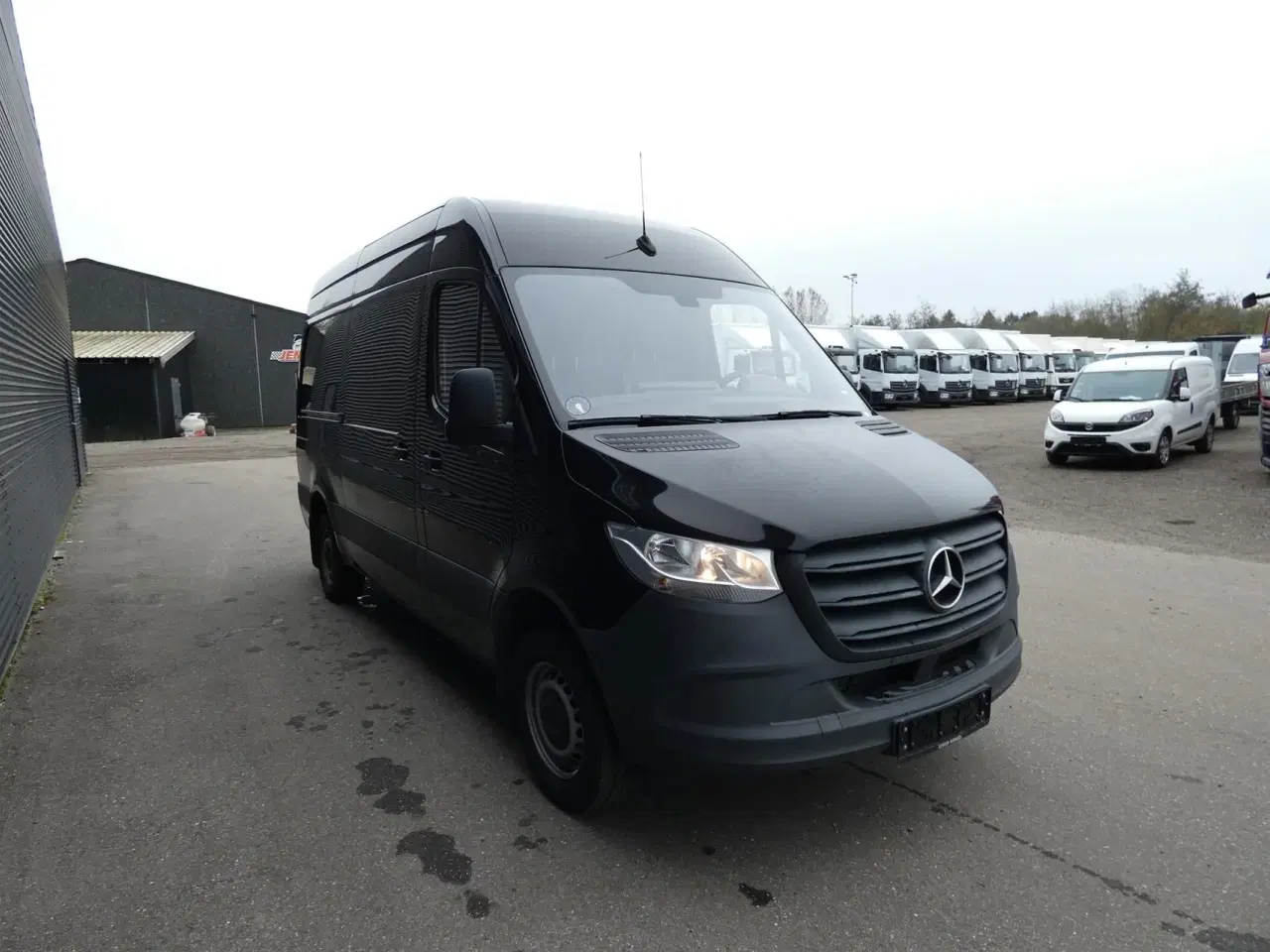 Billede 4 - Mercedes-Benz Sprinter 317 2,0 CDI A2 H2 RWD 9G-Tronic 170HK Van Aut.