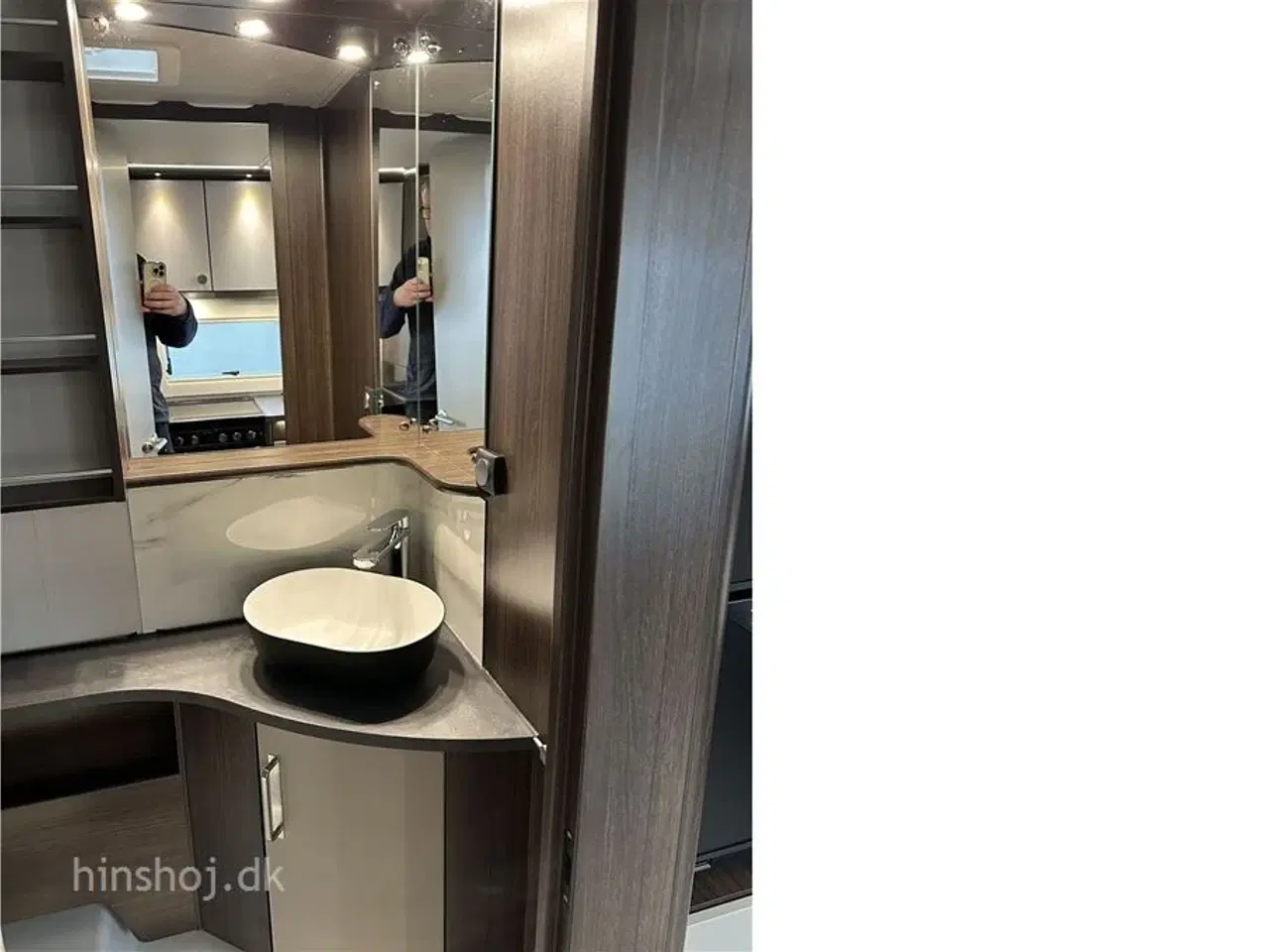 Billede 8 - 2026 - Polar Blueline 560 S   Lækker Vintervogn fra Polar med  enkelsenge fra Hinshøj Caravan