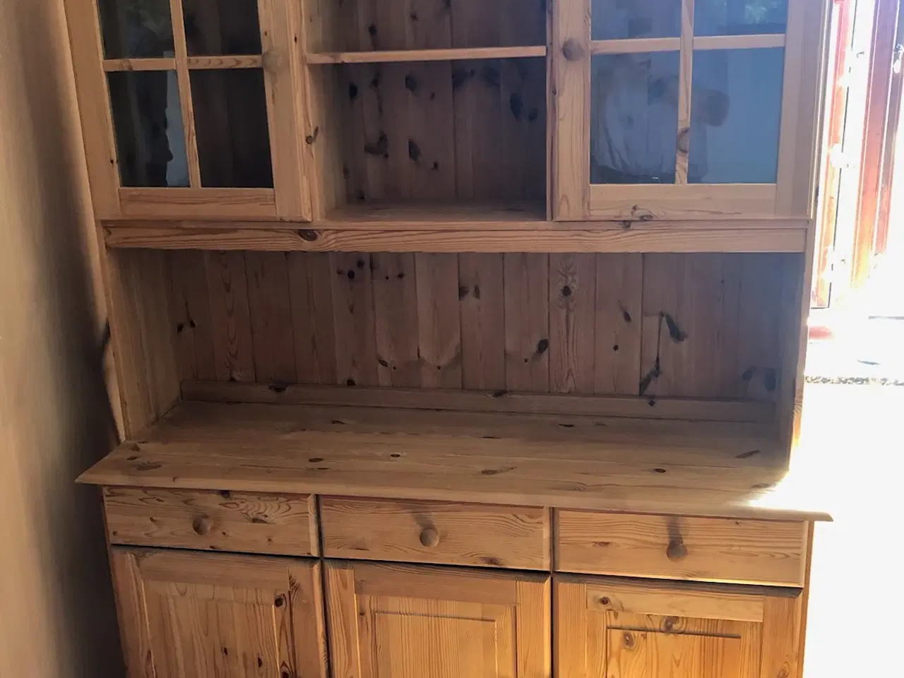 Billede 1 - Købmandsdisk med Vitrine