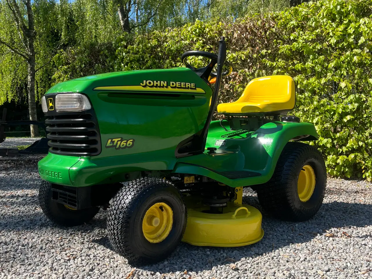 Billede 1 - SE HER!!! John Deere LT166 sælges