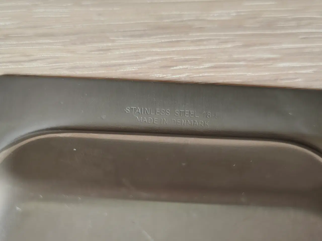 Billede 5 - Fin kabaretfad i teaktræ 