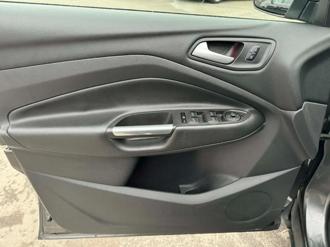 Billede 12 - Ford Kuga 2,0 TDCi 150 Titanium