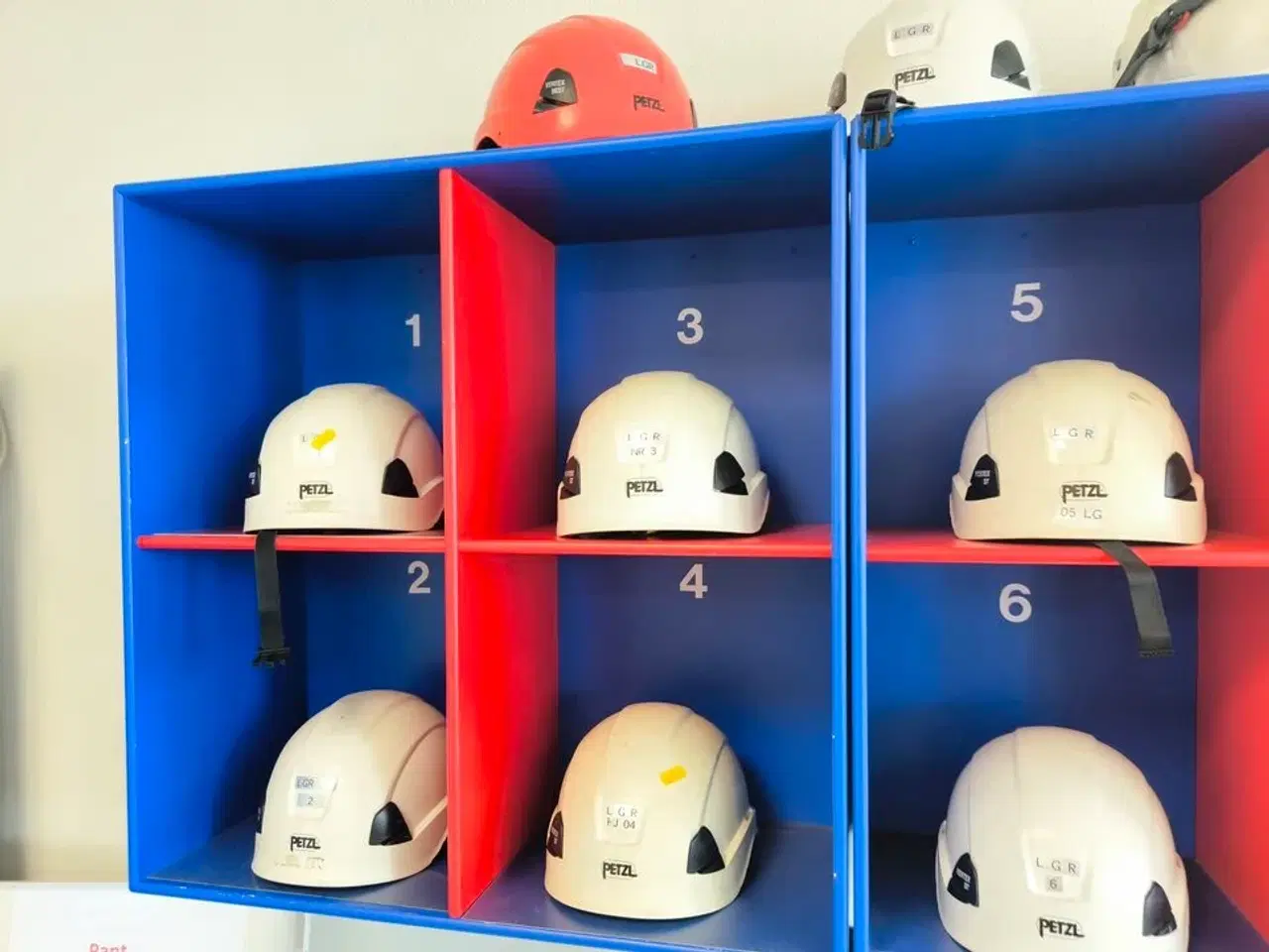 Billede 2 - 22 stk. hjelme